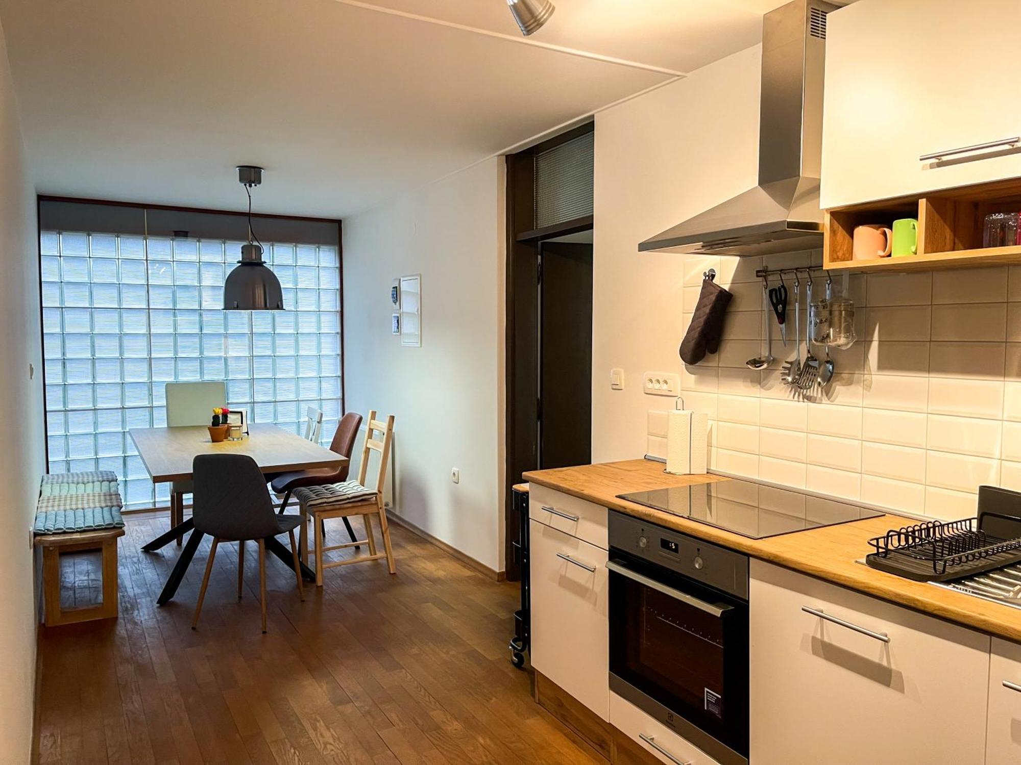 Spacious Cozy Apartment Ljubljana Exterior photo