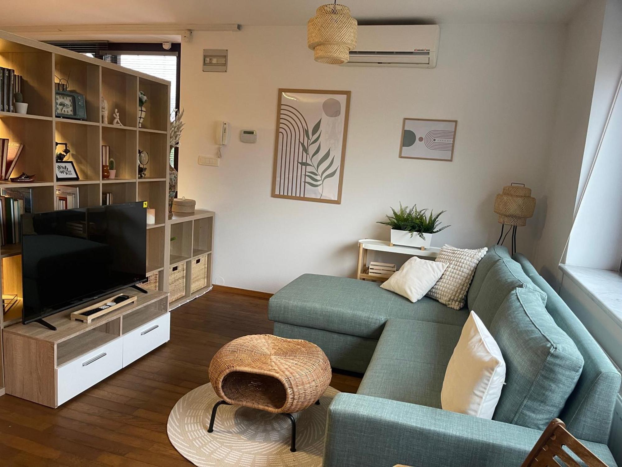 Spacious Cozy Apartment Ljubljana Exterior photo